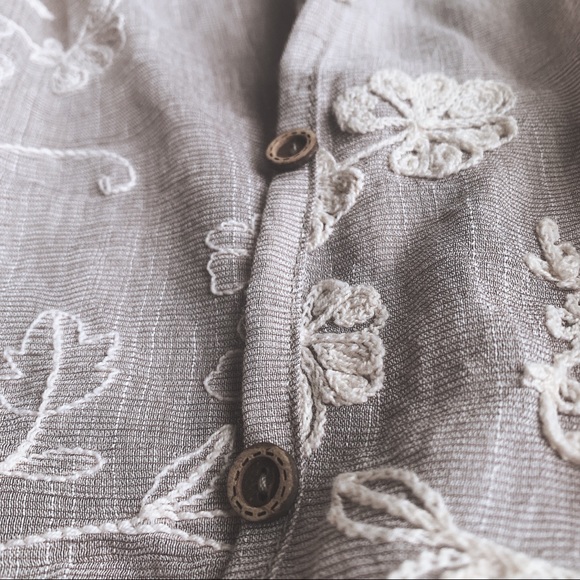 Marineblu Sheer Button Up Top - Picture 2 of 10